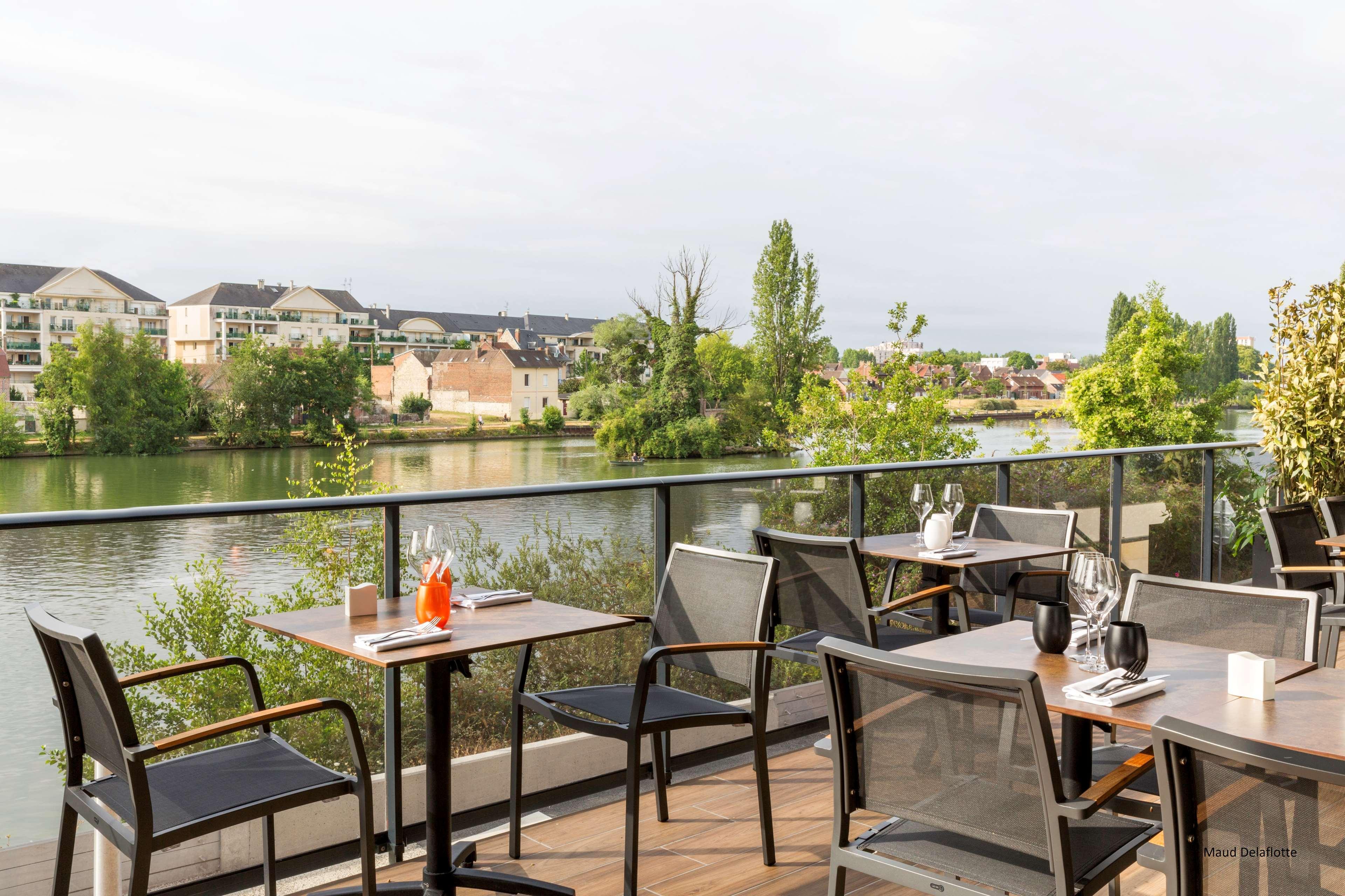 Aiden By Best Western T'Aim Hotel Compiegne Exterior photo